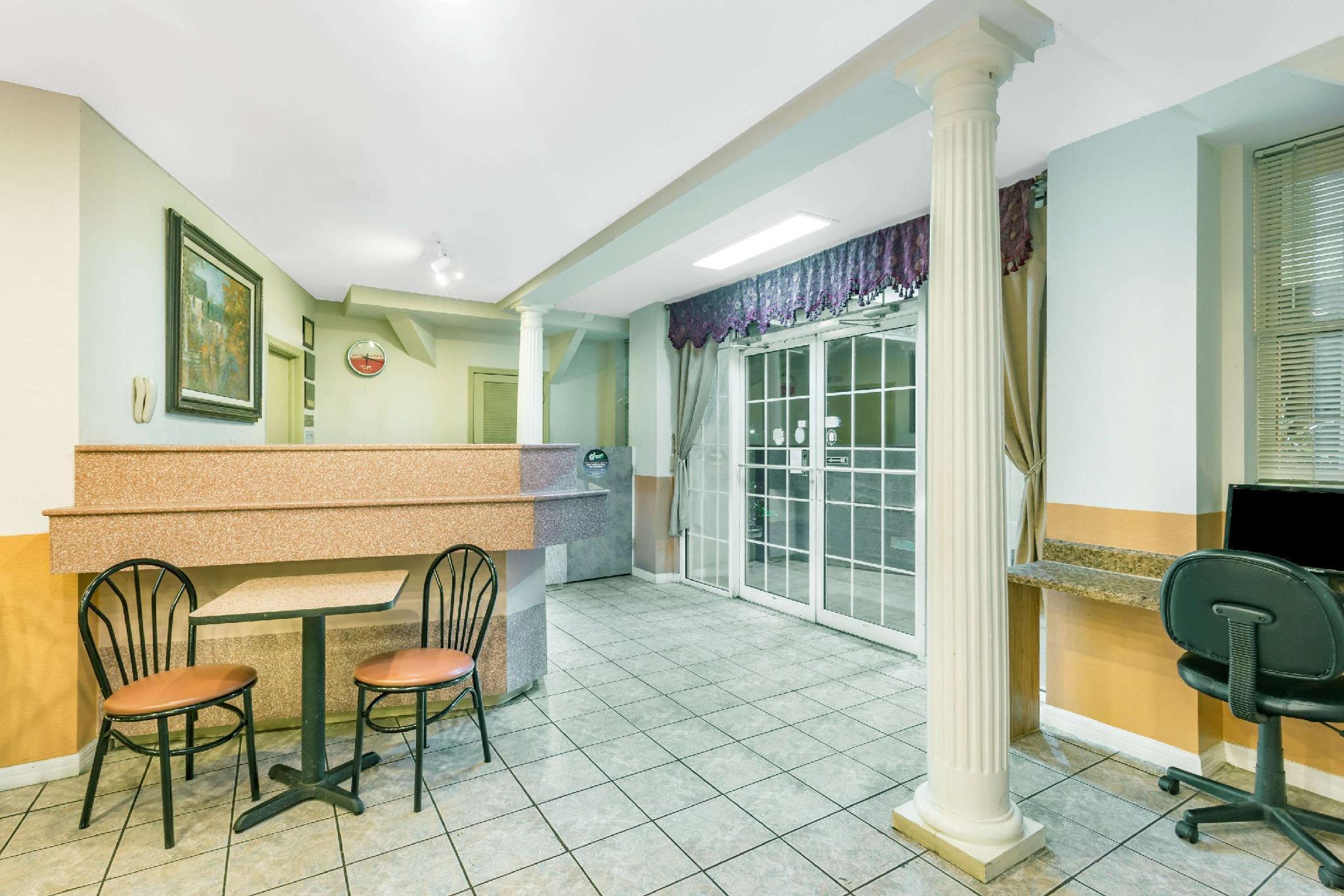 Howard Johnson By Wyndham Lake City Exteriér fotografie