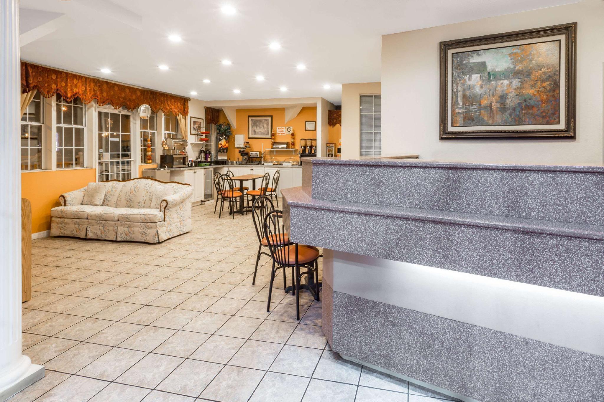 Howard Johnson By Wyndham Lake City Exteriér fotografie